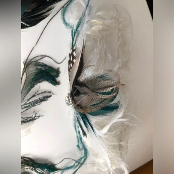 Custom wedding accessories - Picture 7 of 7